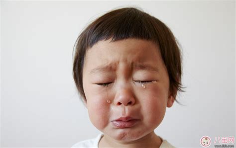 宝宝上幼儿园哭闹心理反映出来的心理是什么呢？