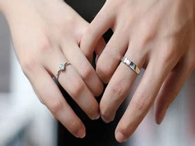 结婚戒指戴左手还是右手 男女结婚戒指的正确戴法_婚庆知识_婚庆百科_齐家网