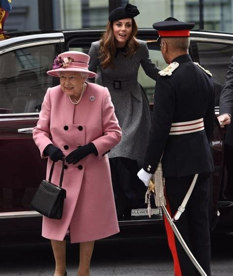 凯特王妃就是「旧衣重穿女王」，盘点她历年 20+ 个重复穿着造型 – 拉阔杂志，拉阔时尚眼界！