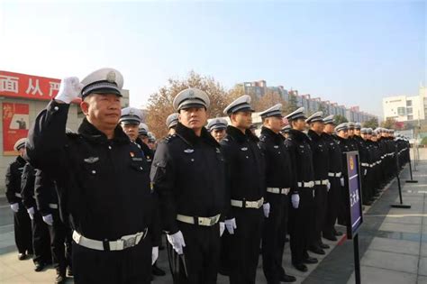 郑州交警支队举行全市交警系统实战 大练兵比武竞赛活动 - 封面新闻