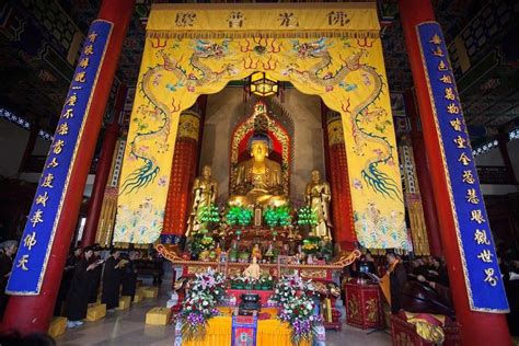 据说这是上海最灵验的10座寺庙，新年祈福有求必应！