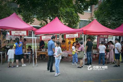 小修小补、健康检测、宠物义诊……这个家门口的集市真方便——上海热线侬好频道