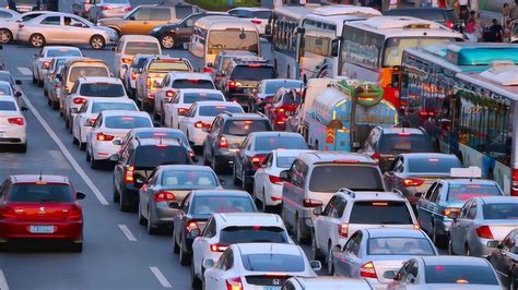 中国堵车最严重的城市，江湖人称“堵王”，平均时速仅有29公里！_腾讯视频