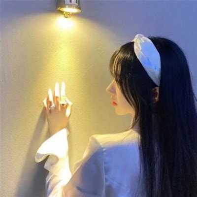 女生伤感温柔头像