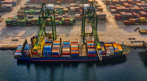 内贸集装箱海运运输是怎样一个操作流程