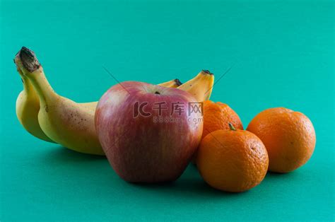 美味的橘子和苹果图片下载_红动中国