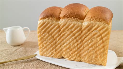 【日式生吐司 中种法的做法步骤图】做面包的麦子_下厨房