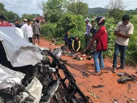 柬埔寨发生重大车祸8名中国人受伤 柬埔寨重大车祸现场图曝光_国际新闻_海峡网