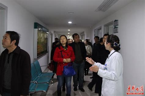 市卫计委领导到农安县医院检查扶贫医疗救治工作
