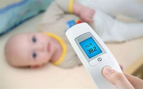 孩子发烧什么时候该去医院，记住这几个数字！