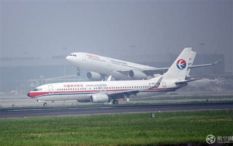 东航MU5735航班失事，波音737飞机怎么会垂直下坠？_企业新闻网