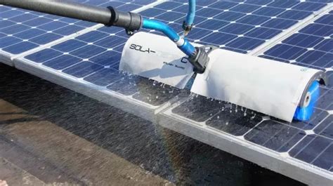 屋顶电站太阳能电池板清洗分哪几步？|深圳市美克能源科技股份有限公司