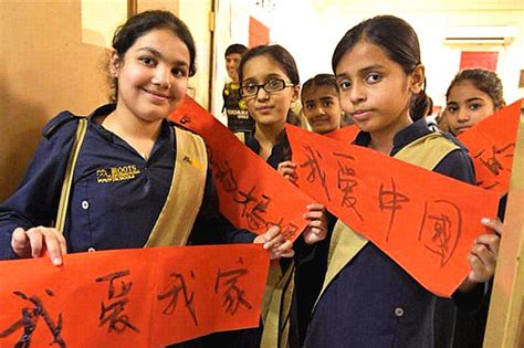 全球第一个将“汉语”纳入国考的国家，当地近六万人在学习汉语
