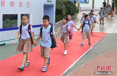 全国各地中小学开学时间最新消息 31省份最新开学时间表发布_社会_中国小康网
