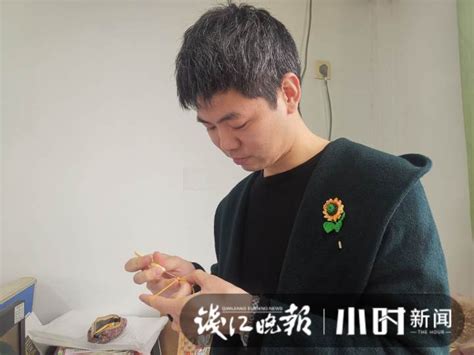 余姚90后小伙痴迷非遗手艺，看他的巧手儿编出的绒线织品多漂亮|剪纸|非遗_新浪新闻