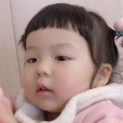 甜美女生头像丸子妹卡通