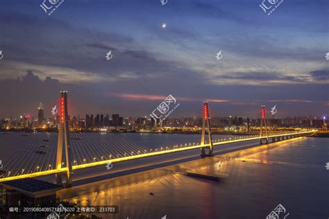 武汉二七长江大桥夜景,都市风光,建筑摄影,摄影,汇图网www.huitu.com