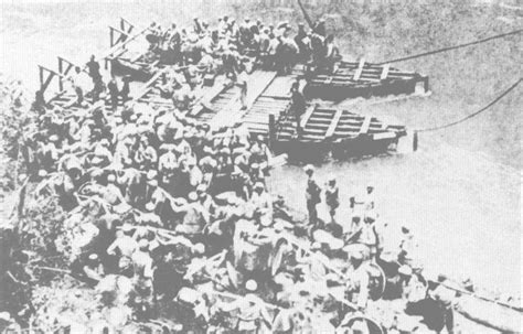 中国军队横渡怒江-中国抗日战争-图片