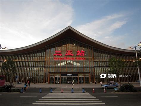9月份去三亚，天津火车站能买到北京到三亚的T201次车票吗，能的话提前几天售票-谁知道郑州火车站卖不卖到三亚的T201的车票?