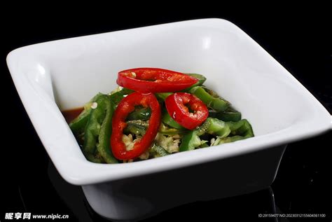 【豆豉炒辣椒圈的做法步骤图，怎么做好吃】陈小白教素食_下厨房