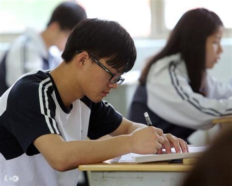 2024年高考总分750分数怎么分配的 新高考中有哪些科目是赋分制