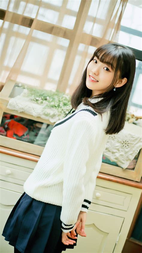 学校少女图片