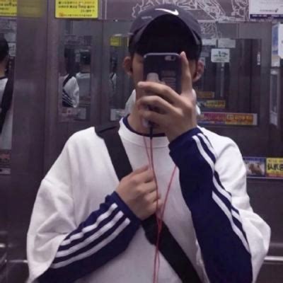15岁小哥哥照片图片 15岁小哥哥照片图片