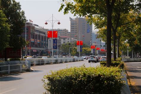 北京天气最新预报：城区降雨山区飘雪气温骤降 明起升温紫外线强 | 北晚新视觉