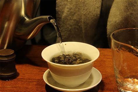 喝普洱茶的好处有哪些 喝普洱茶有什么好处_普洱茶_绿茶说
