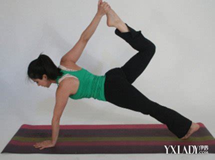 【图】分享8个瘦小腿肌肉瑜伽动作 助你重新塑造小腿线条_瘦小腿肌肉瑜伽_伊秀美体网|yxlady.com