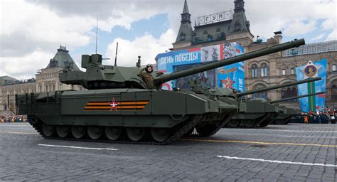 T-90M坦克今年将正式交付俄军 生产线曝光_凤凰网
