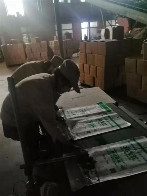 双河制米厂加班加点忙生产-基层动态-黑龙江省北大荒米业集团有限公司