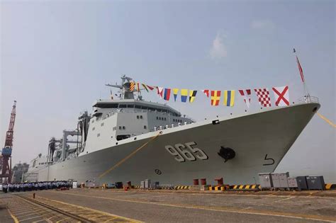 中国海军主力奶妈—服役数量最多的903型综合补给舰_凤凰网