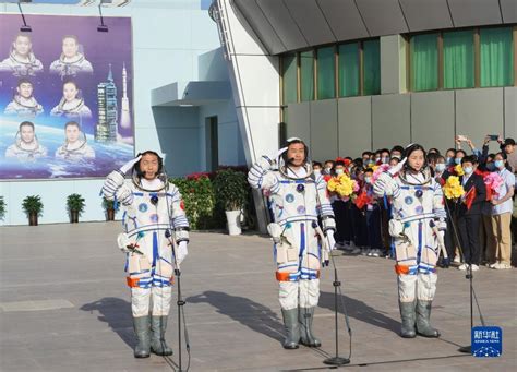 中国航天员大队24岁了，生日快乐！_四川在线