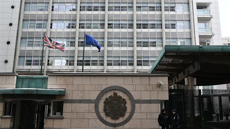 俄罗斯大使馆称英国外交部有关俄罗斯情报部门的声明是“试图取悦美国” - 2021年4月16日, 俄罗斯卫星通讯社