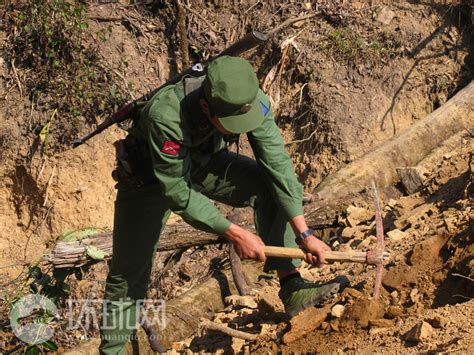 环球网独家：果敢同盟军与缅军交战照片