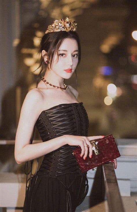 张雨绮一定是2016年最性感最敢穿的女星！_时尚_腾讯网