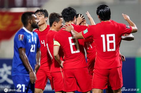 中国男足世预赛5球横扫马尔代夫，继续掌握晋级12强赛主动权-青岛西海岸新闻网
