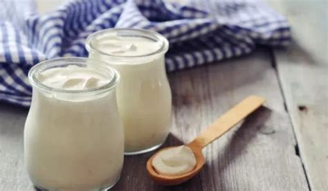 喝纯奶能补钙，喝酸奶能促进消化，那么到底喝哪一种才最好呢？__财经头条