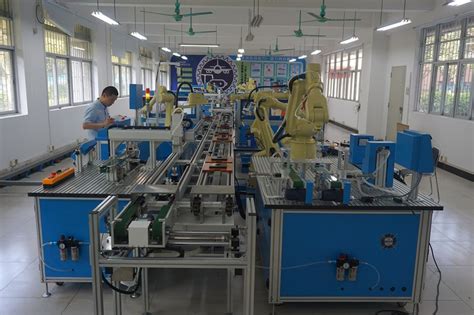 工业机器人全自动生产线实操训练系统_工厂柔性生产线实训设备_北京理工伟业公司生产
