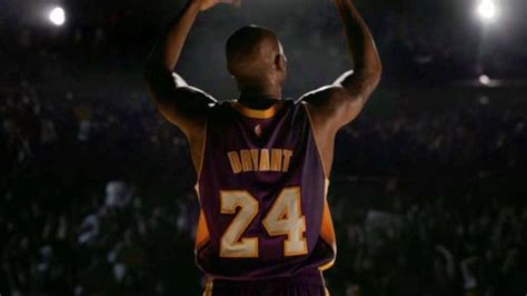 《全景NBA》4分钟看尽科比20年 一生紫金成就不朽传奇