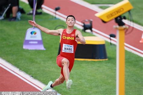 成为亚洲首位世锦赛男子跳远冠军 王嘉男“梦境”成真_新体育网