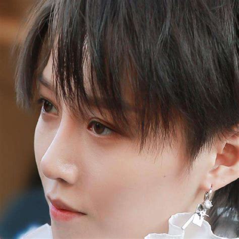 刘雨昕头像甜美女生可爱