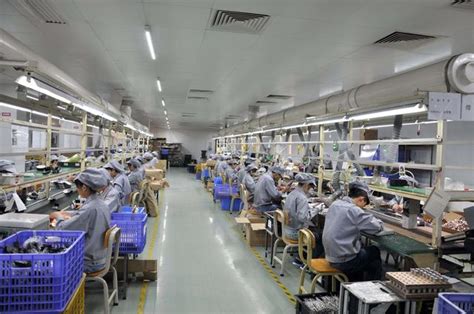 美的南沙工厂实地探访：员工配华为手表，5G覆盖厂区_凤凰网