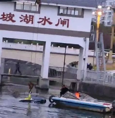 【四川日报】四川消防：向险而行砥柱中流 抗震救灾书写忠诚