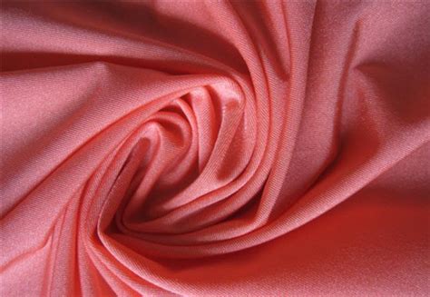 一步法锦纶氨纶包覆丝与分步法的区别-江门市旭华纺织有限公司