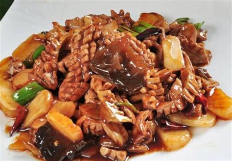 中国八大菜系之首的鲁菜，看到这些代表菜之后，第一名是实至名归
