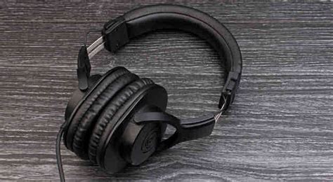 监听耳机和普通耳机有什么区别（监听耳机和其他耳机比强在哪？普通用户真的值得买吗） | 说明书网