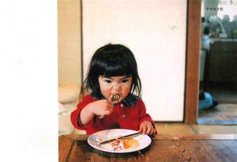 儿童节霸屏的日本小女孩，如今已长成翩翩少女了！|儿童节|小女孩|川岛_新浪新闻