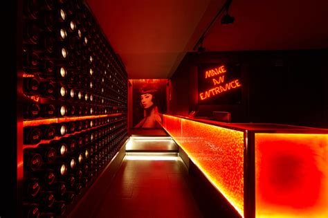 酒吧设计-上海最时尚外滩酒吧Bar Rouge新形象 | Designer
